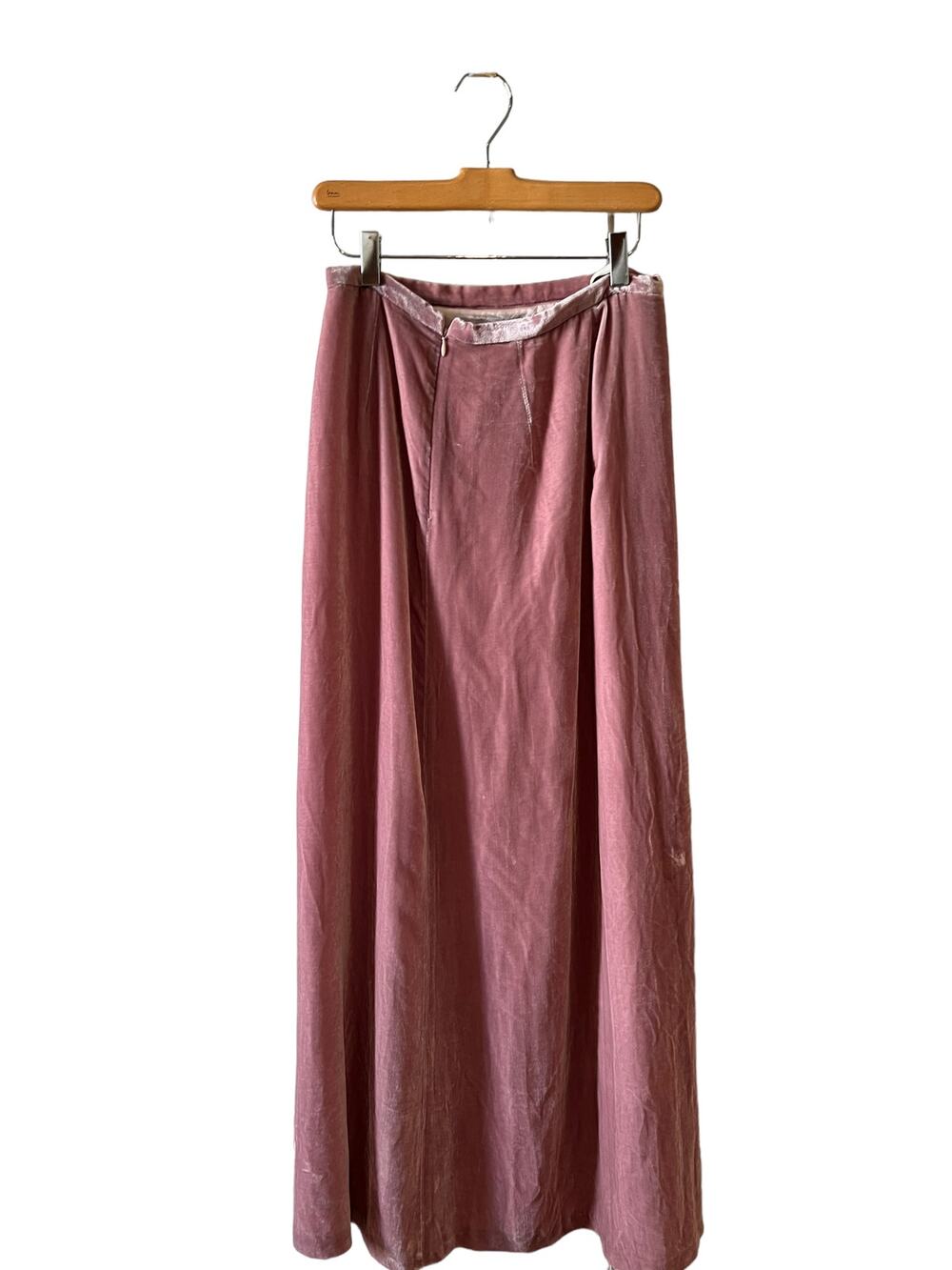 Trend Les Copains French Designer Crushed velvet maxi skirt Dusty Rose Pink